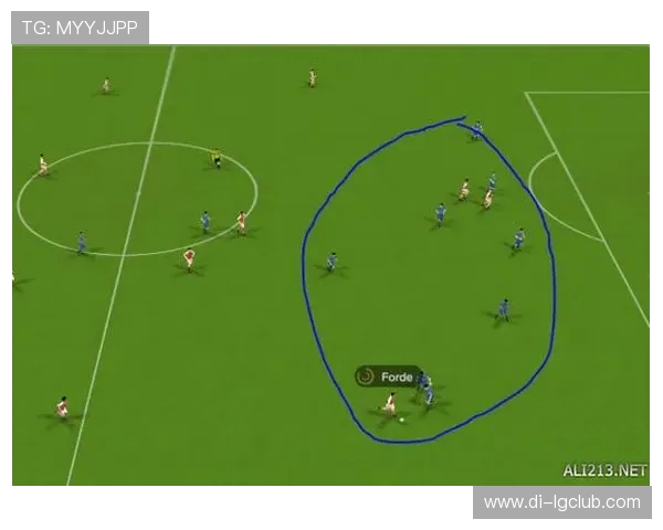 足球中十分角定位战术的全面解析与实战应用研究策略技巧深度探讨